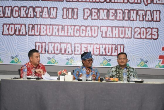 studi lapangan Pelatihan Kepemimpinan Administrator (PKA)